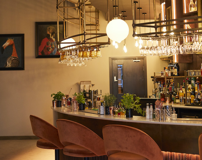 Newton's Bar, Gravity Southside